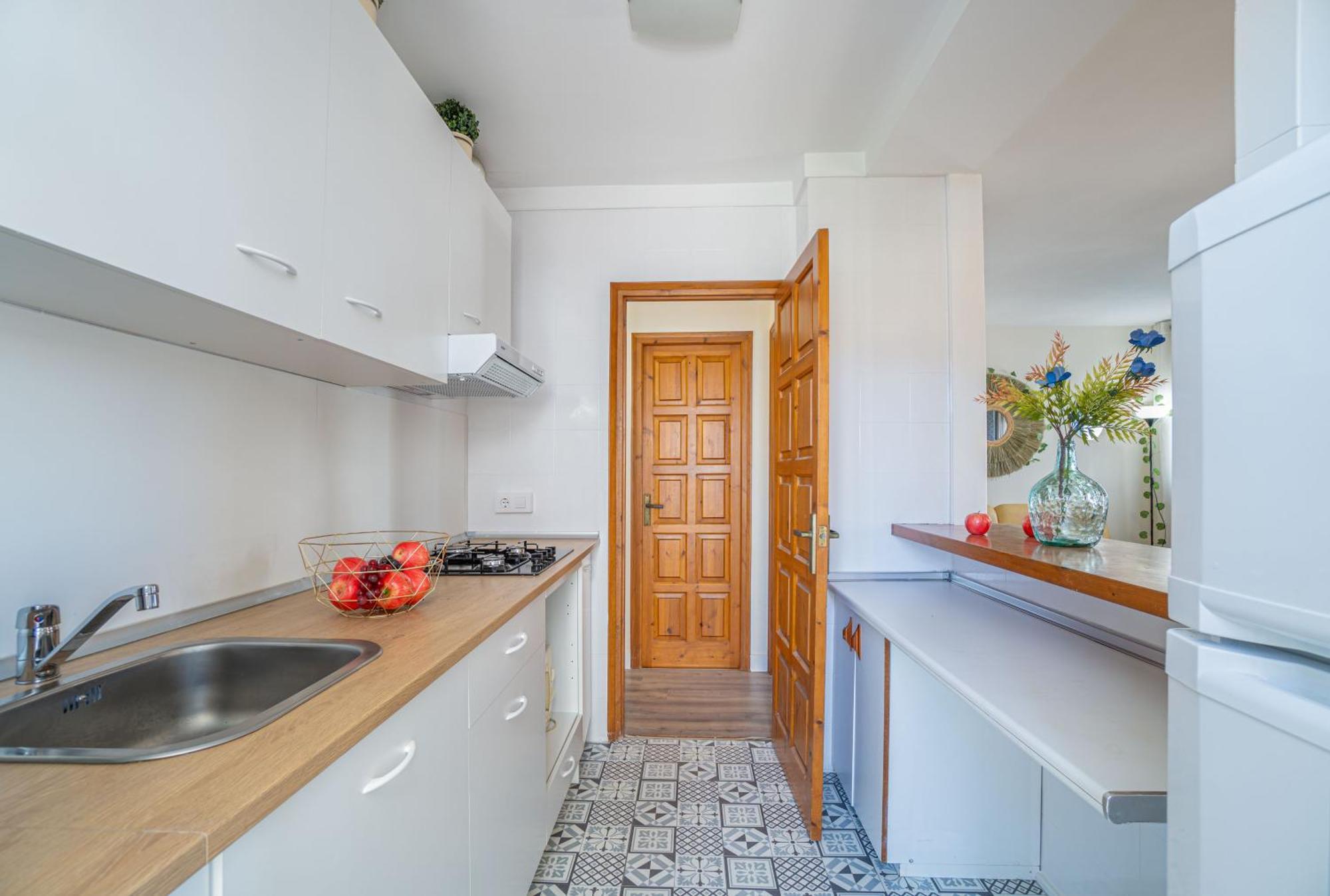 Est1-Spaciouss Appartment In The Beach, Bbq, Downtonwn, Parking, Fast Wifi Fibre Roses Extérieur photo