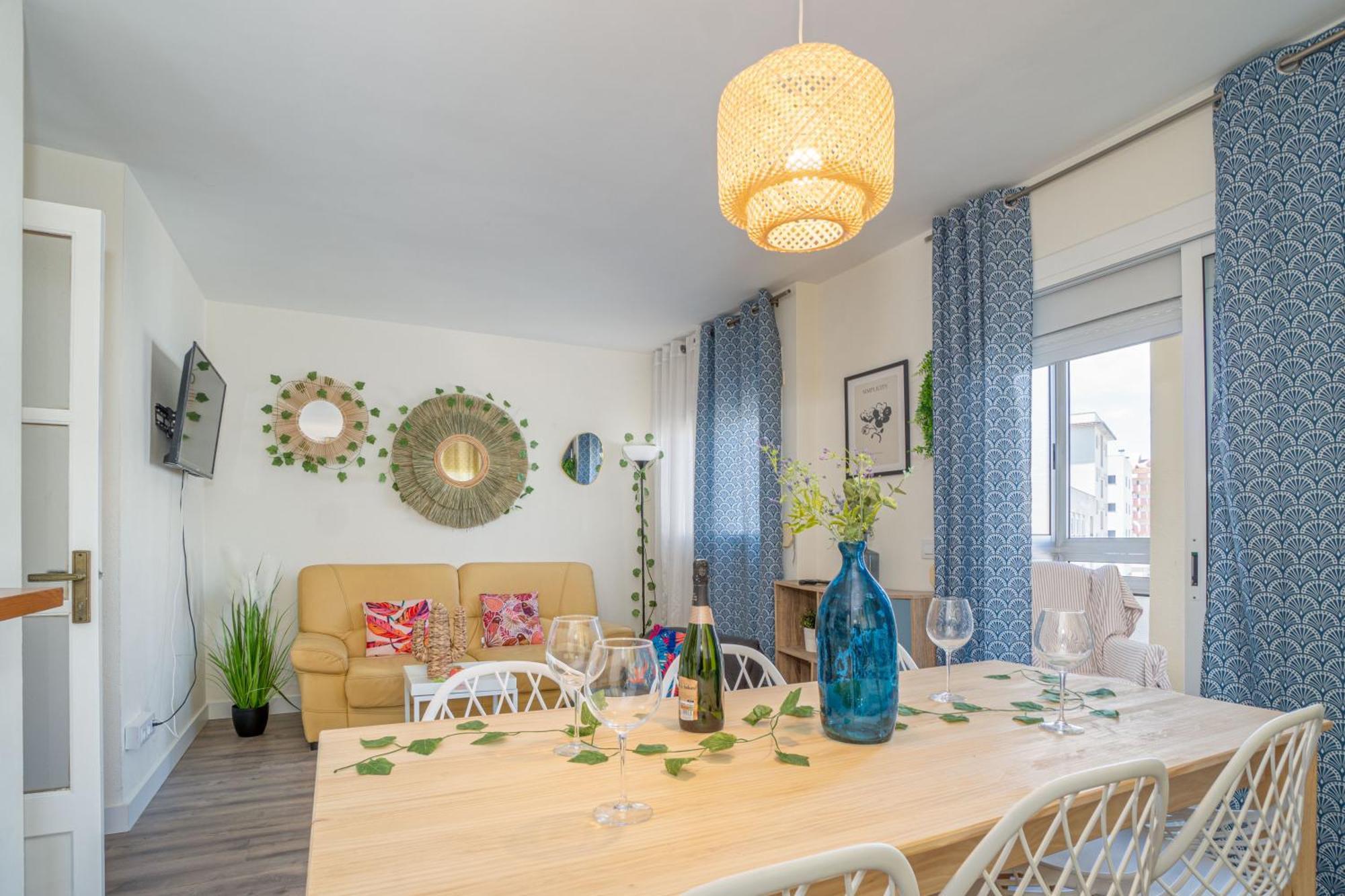Est1-Spaciouss Appartment In The Beach, Bbq, Downtonwn, Parking, Fast Wifi Fibre Roses Extérieur photo